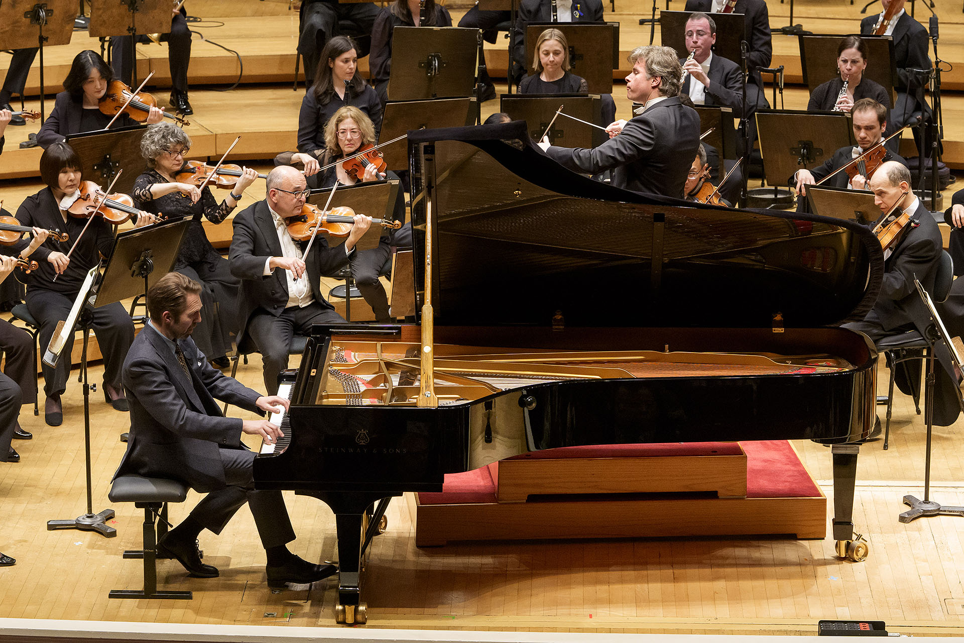pianist Leif Ove Andsnes and conductor Jakub Hrůša perform with the Chicago Symphony Orchestra