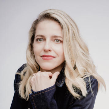 Karina Canellakis 