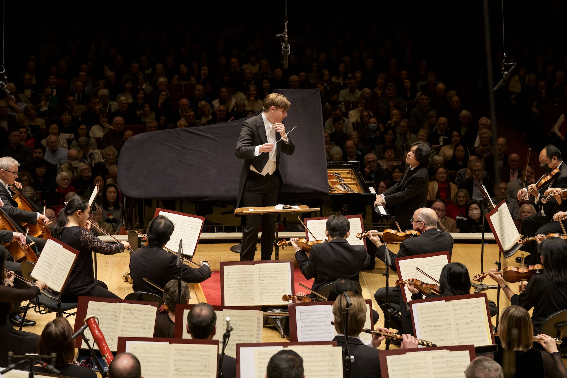 Klaus Mäkelä and Yunchan Lim, Decembr 18, 2025