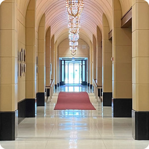 Arcade hallway bump
