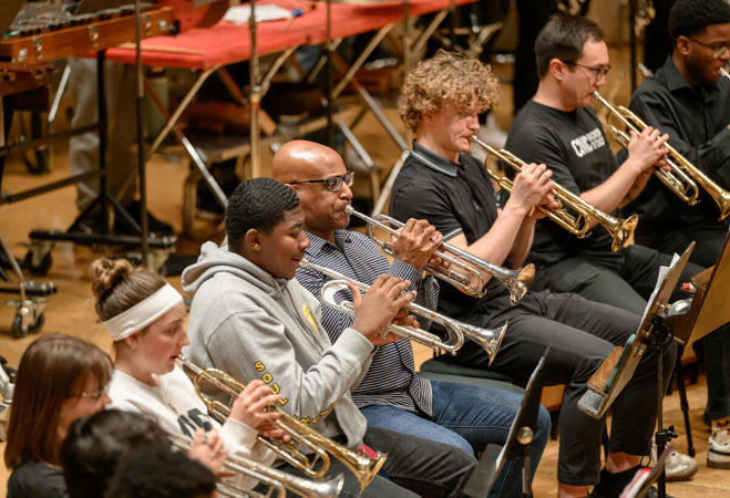 CSO trumpet Tage Larsen and students
