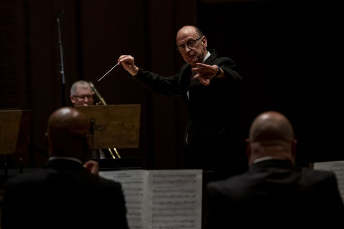 Michael Mulcahy conducting