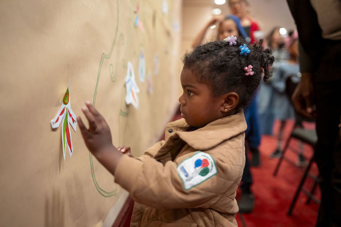 girl creating art