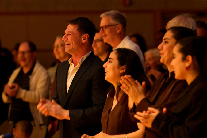 Audience applause in Buntrock Hall